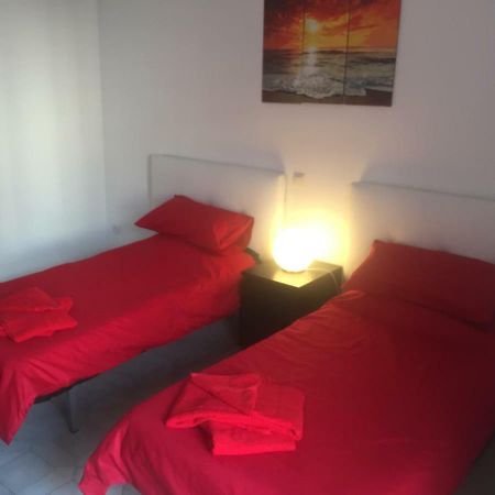 בנאלמדנה Jupiter Appartments מראה חיצוני תמונה