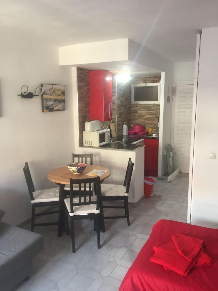 בנאלמדנה Jupiter Appartments מראה חיצוני תמונה